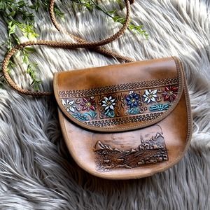 *SOLD* Vintage Leather Hand-Tooled Purse